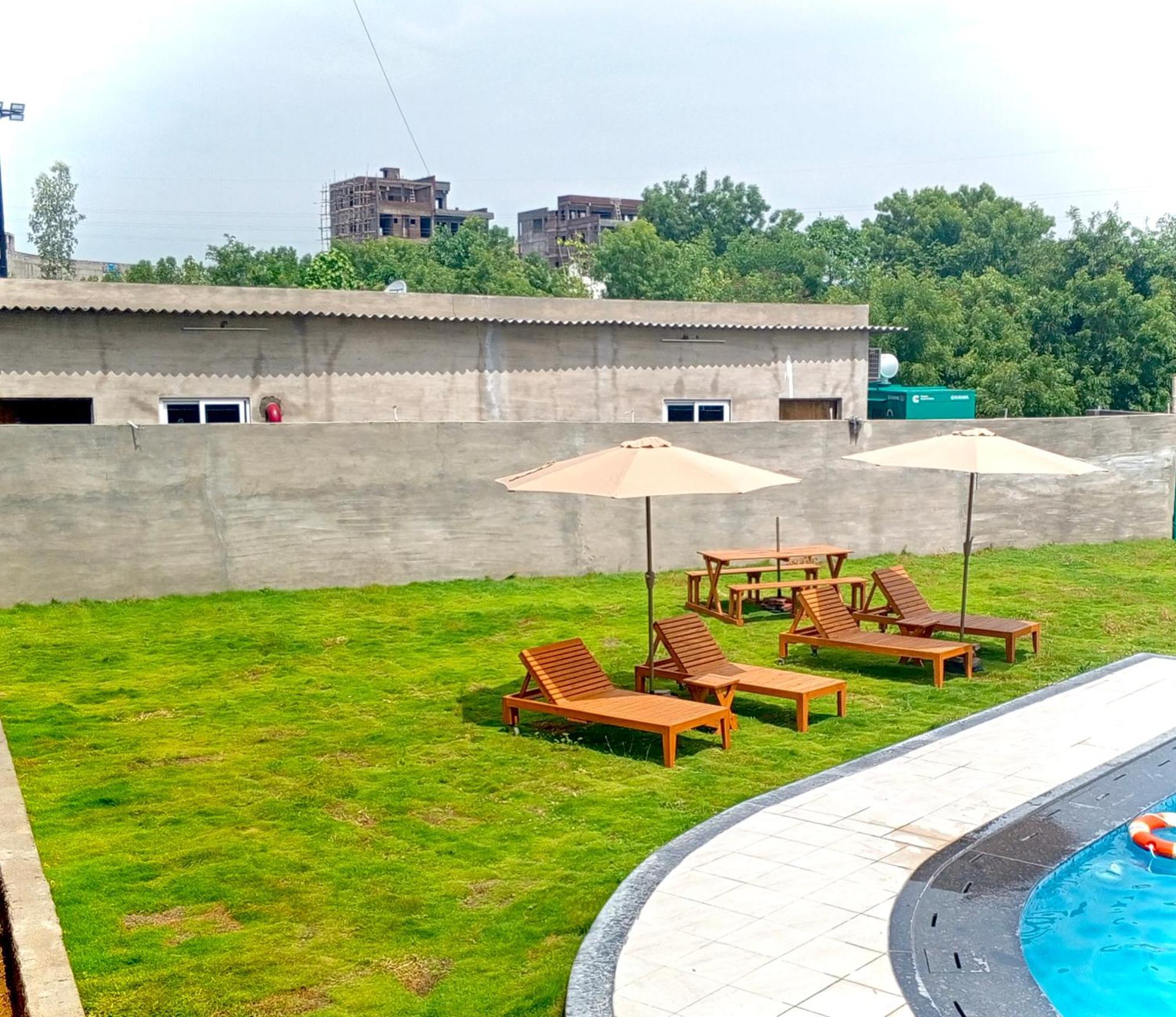 The Scenic Unity Garudeshwar Exterior foto